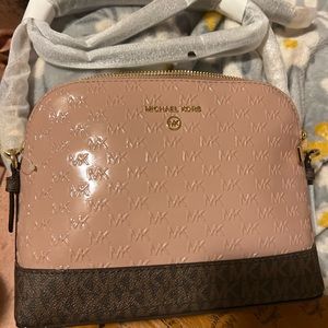 Micheal kors patent some bag